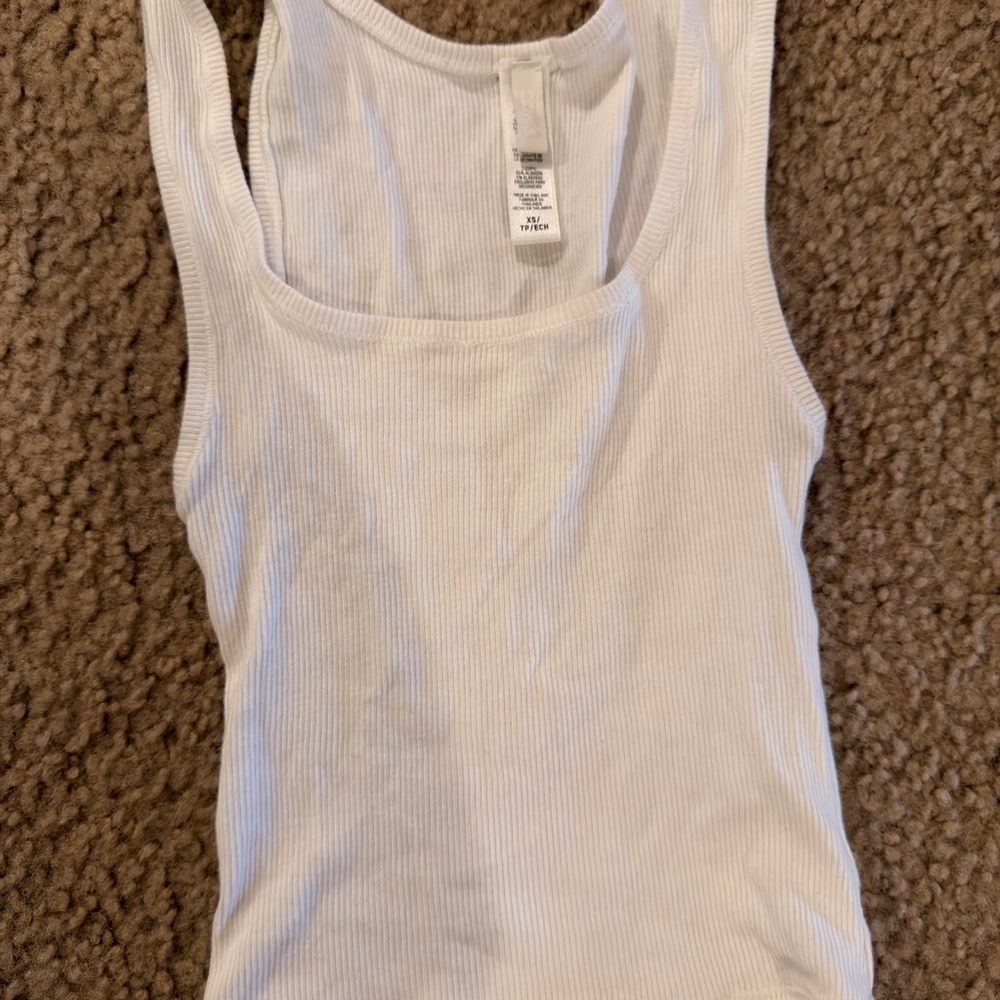 Skims White Ribbed Tank Top - Women